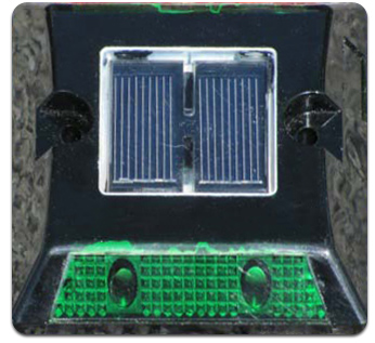 Solar Green LED Marker Centerline Taxiway Marker
