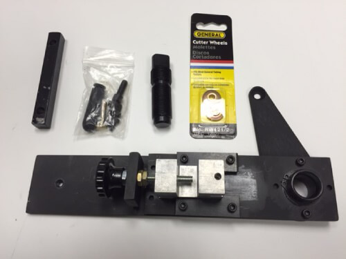 Hand Crank Oil Filter Cutting Tool